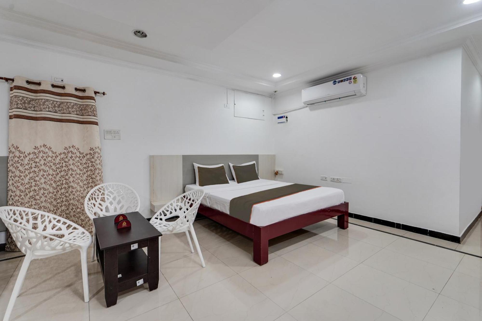 Collection O Mahika Homestay Tirupati Bagian luar foto