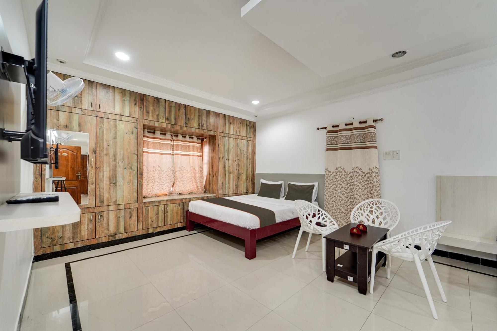 Collection O Mahika Homestay Tirupati Bagian luar foto