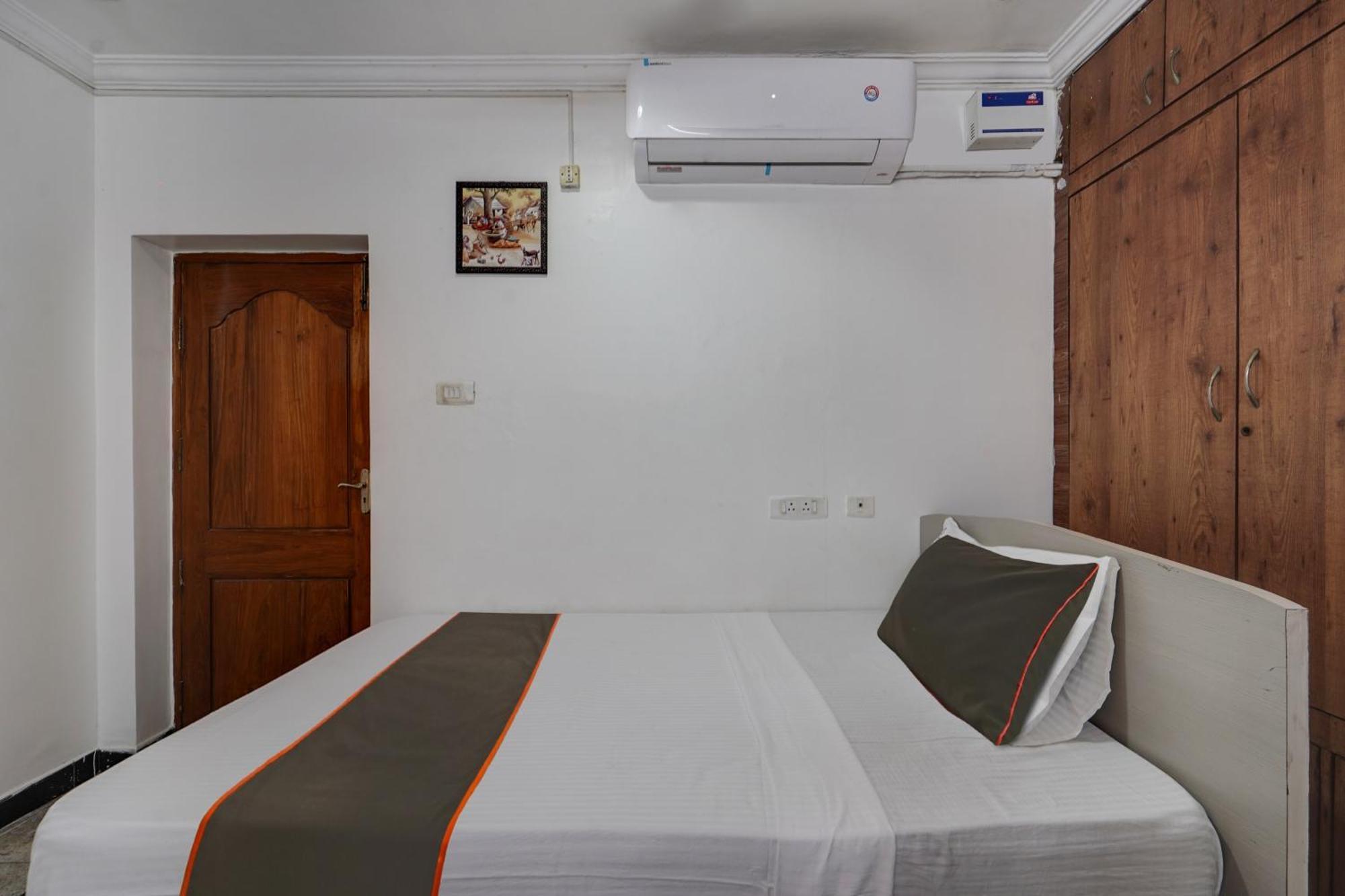 Collection O Mahika Homestay Tirupati Bagian luar foto